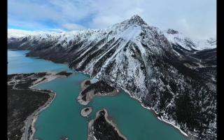 極致獨(dú)特的絕美冰川，絕世秘境薩普神山。