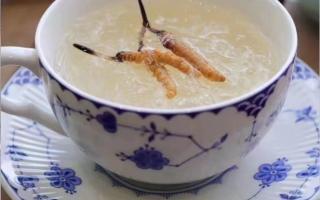 冬蟲夏草的清補(bǔ)涼糕，消暑養(yǎng)生食品