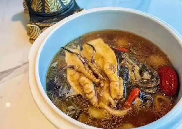 冬蟲(chóng)夏草和哪些食材可以一起煲湯？