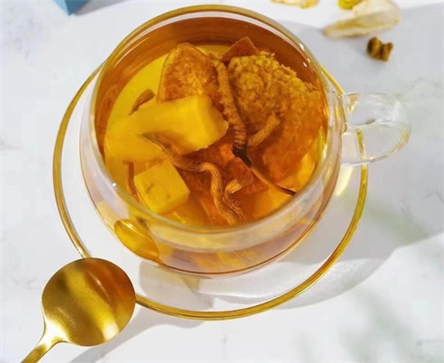 冬蟲(chóng)夏草營(yíng)養(yǎng)酒的制作方法 冬蟲(chóng)夏草怎么泡酒？